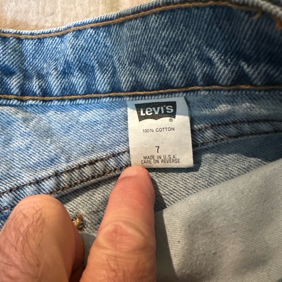 Vintage Levi’s 17560-0291. Made in the USA.100% cotton. Made Feb 1991 size 7 - Picture 4 of 13